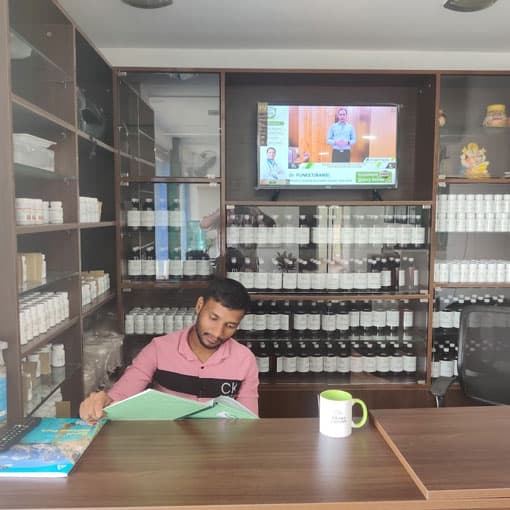 कर्मा आयुर्वेद मुंबई